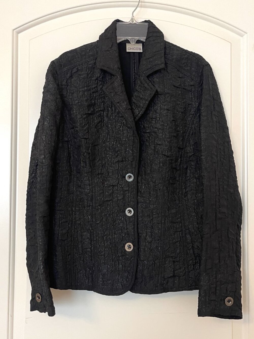 Chico's Button Jacket Blazer Black Puckered Fabric 0 Small